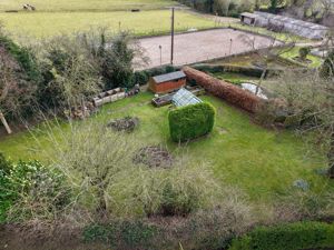 Photo 21- click for photo gallery